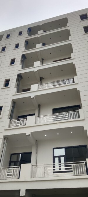 3 BHK Builder Floor For Sale in Sector 73