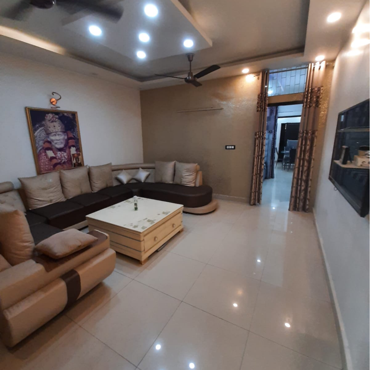 2 BHK Builder Floor For Rent in Lajpat Nagar
