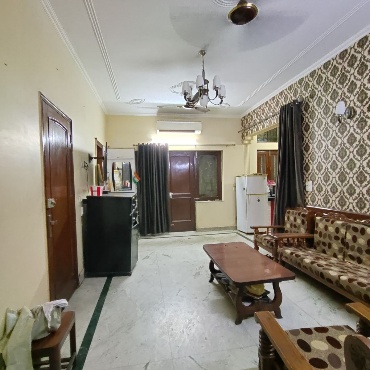 2 BHK + Pooja Room Builder Floor For Rent in Lajpat Nagar
