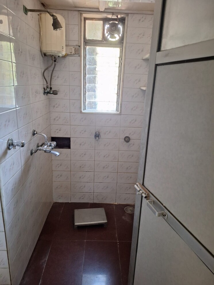 Bathroom, manish-darshan-andheri 1 Bedroom 476 Sq.Ft. Apartment In Andheri East Mumbai 8654986