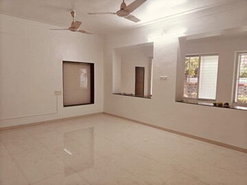 Room in 4 BHK Villa at Bhosale Serenade, Bhosale Nagar – for Rent