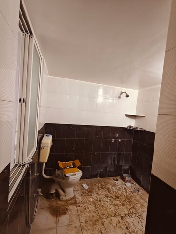 Kitchen in 4 BHK Villa at Bhosale Serenade, Bhosale Nagar – for Rent