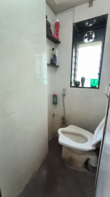 Bathroom in 1.5 BHK Apartment at Ankur CHS Prabhadevi, Prabhadevi – for Rent