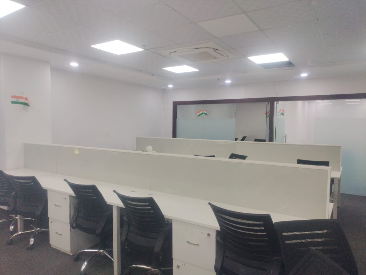 Office Space For Rent in Sector 63