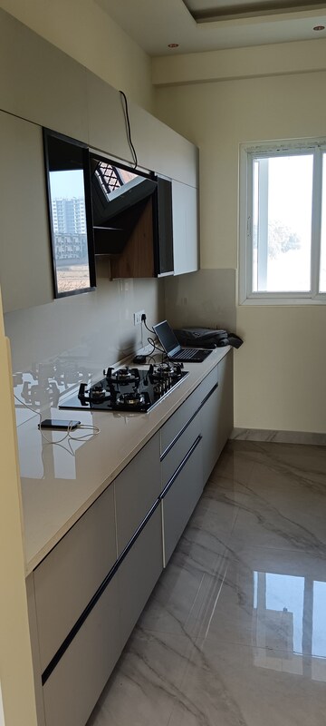 Kitchen in 3 BHK Builder Floor at BPTP Parklands, Sector 76 – for Rent
