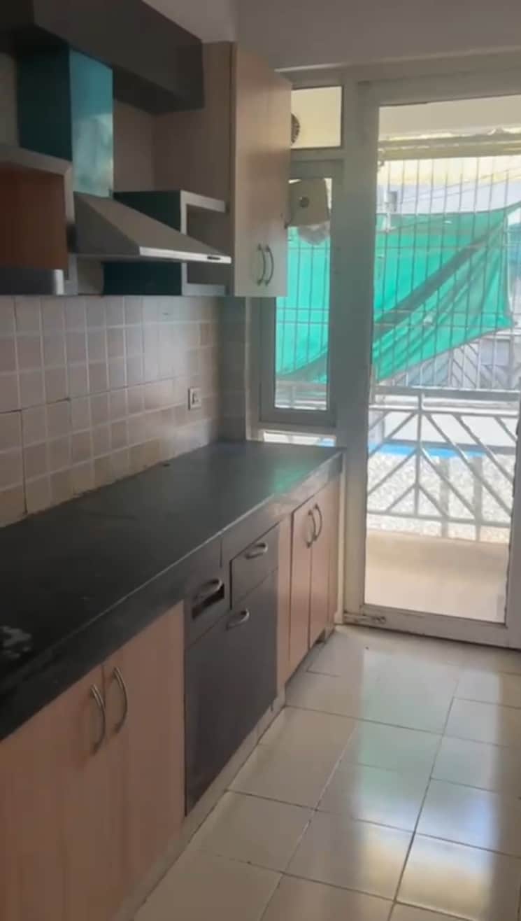 Kitchen, puri-vip-floors 3 Bedroom 2700 Sq.Ft. Apartment In Sector 81 Faridabad 8655063