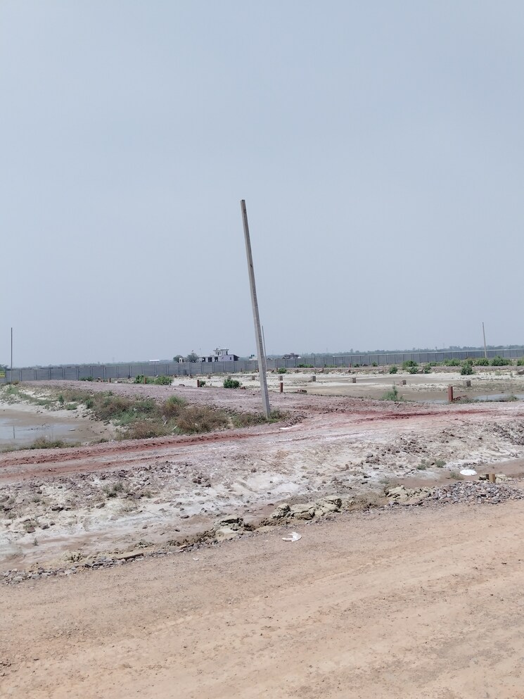 undefined, nh 19  200 Sq.Yd. Plot In Nh 19 Vrindavan 8655073