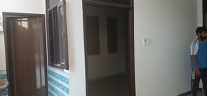 Building Lobby in 3 BHK Villa at Mansarovar Park Extension 2, Shahpur Bamheta – for Sale