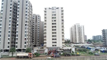 2 BHK Apartment For Sale in Mavdi