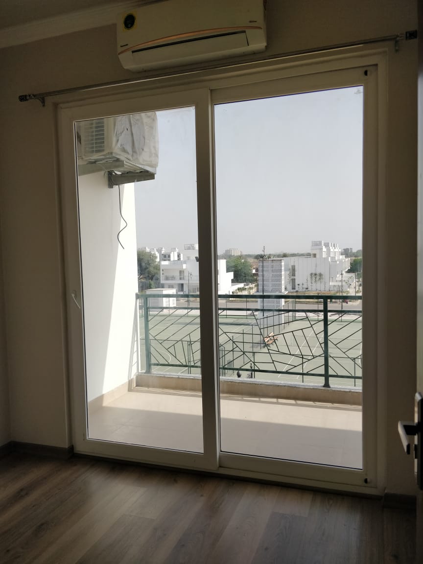 3 BHK Builder Floor For Rent in Central Park 3 Flower Valley