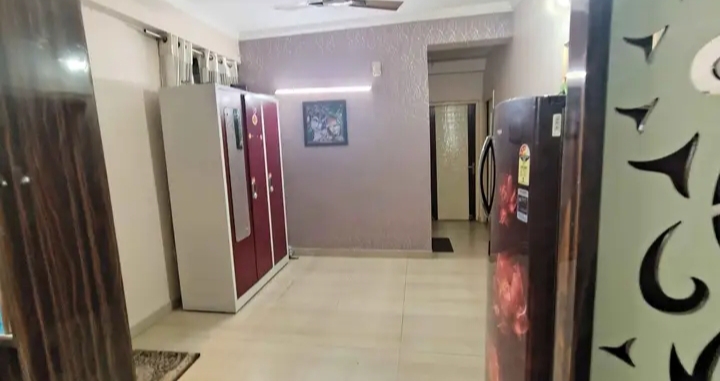 2 BHK + Pooja Room Independent House For Rent in Aliganj