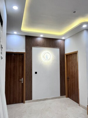 Room in 4 BHK Apartment at Abw La Lagune, Sector 54 – for Sale