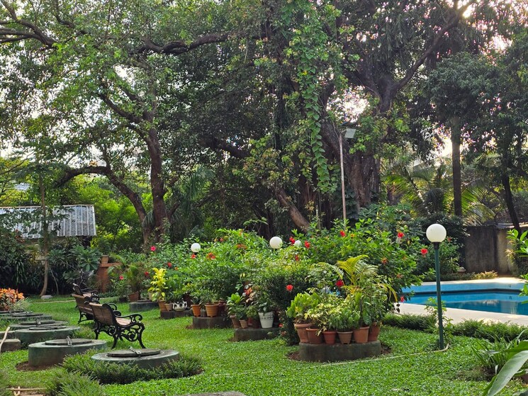 Garden, harbour-heights 2 Bedroom 900 Sq.Ft. Apartment In Colaba Mumbai 8655292