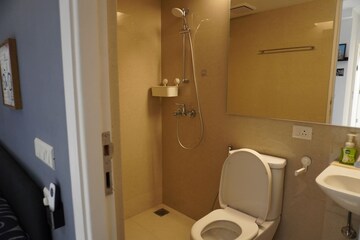 Bathroom in 3 BHK Apartment at Hiranandani Estate Rodas Enclave, Ghodbunder Road – for Sale