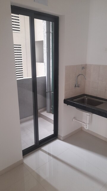 Furnished Amenities in 2 BHK Apartment at Shapoorji Pallonji Sensorium, Hinjewadi – for Rent