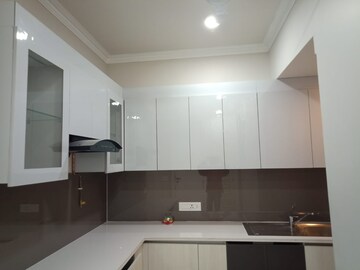 Kitchen in 2.5 BHK Builder Floor at Central Park Cerise Suites, Sohna Sector 33 – for Rent