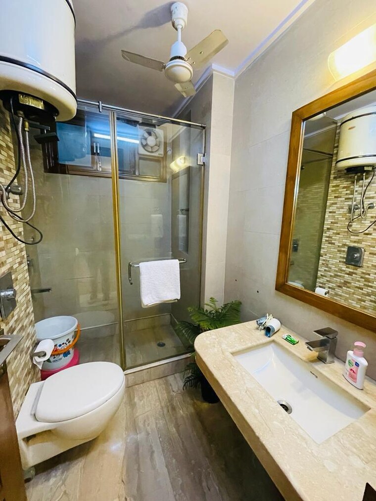 Master Bedroom, saket 4 Bedroom 2700 Sq.Ft. Builder Floor In Saket Delhi 8655559