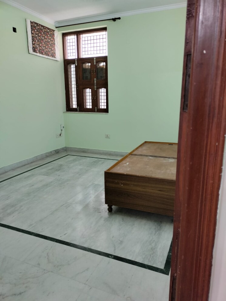 Room, landmark-avenue 2 Bedroom 1300 Sq.Ft. Builder Floor In Sector 47 Gurgaon 8655550