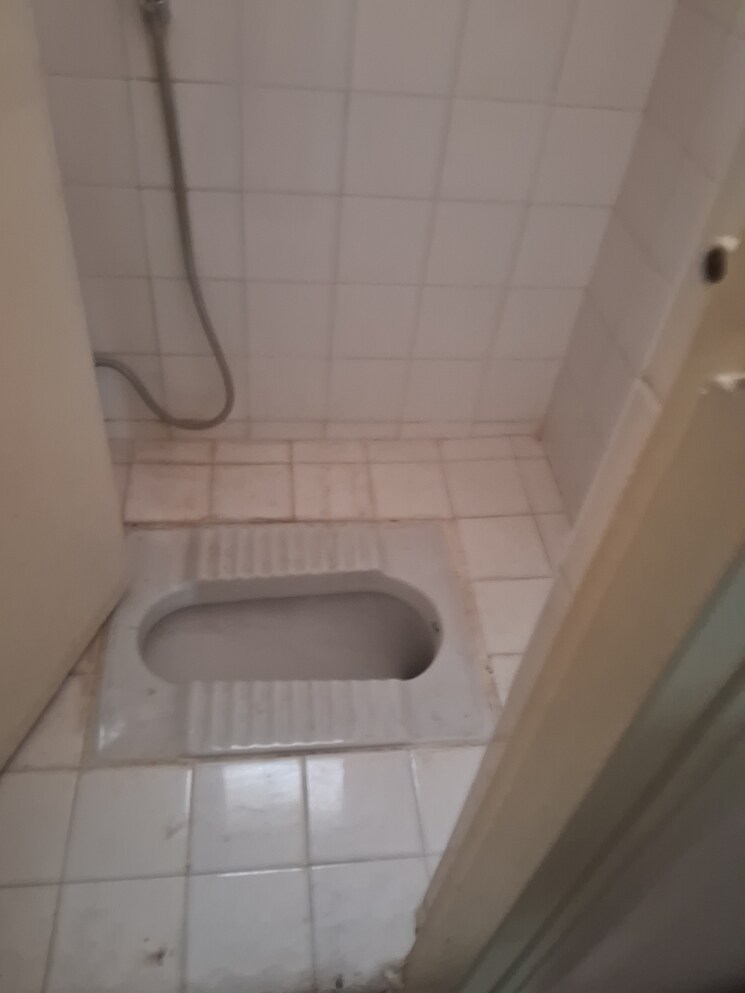 Bathroom, beharay-rathi-visava-park 2 Bedroom 1000 Sq.Ft. Apartment In Aundh Pune 8655548