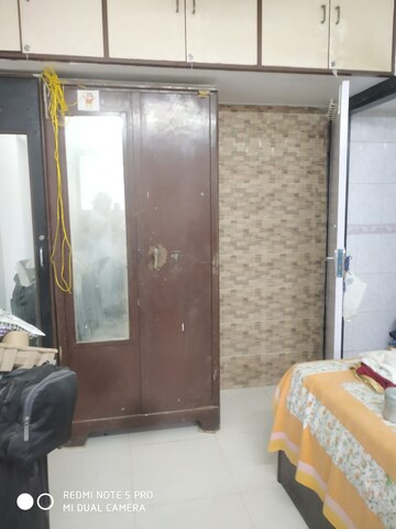 Bedroom in 1 BHK Apartment at RNA Continental, Chembur – for Rent