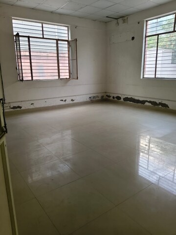  Office Space For Rent in Sector 3