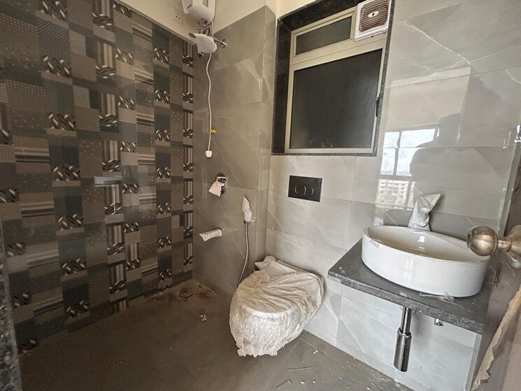 Bathroom, veena-smart-homes 2 Bedroom 586 Sq.Ft. Apartment In Kandivali West Mumbai 8655823