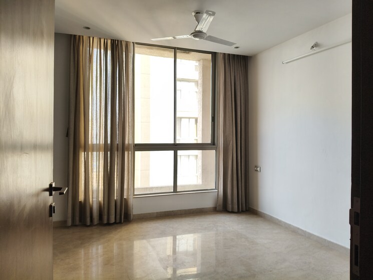 Room, hiranandani-estate-rodas-enclave 5 Bedroom 3800 Sq.Ft. Apartment In Ghodbunder Road Thane 8655858