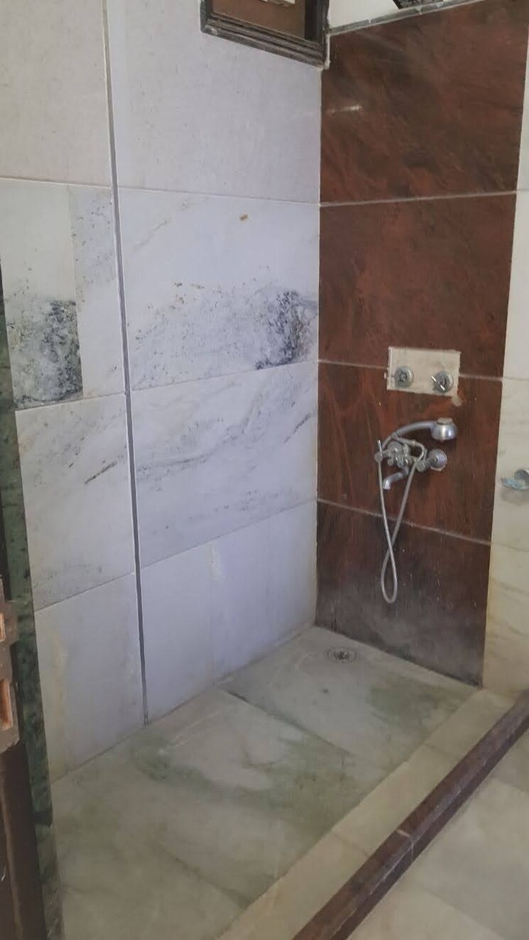 Bathroom, migsun-vilaasa 2 Bedroom 860 Sq.Ft. Apartment In Eta Ii Greater Noida Greater Noida 8655853