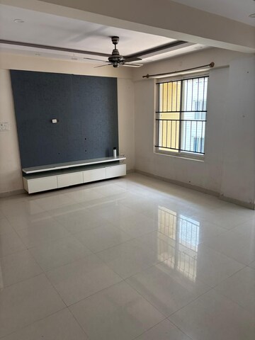 Room in 2 BHK Apartment at Fortuna Krrish, Horamavu – for Rent