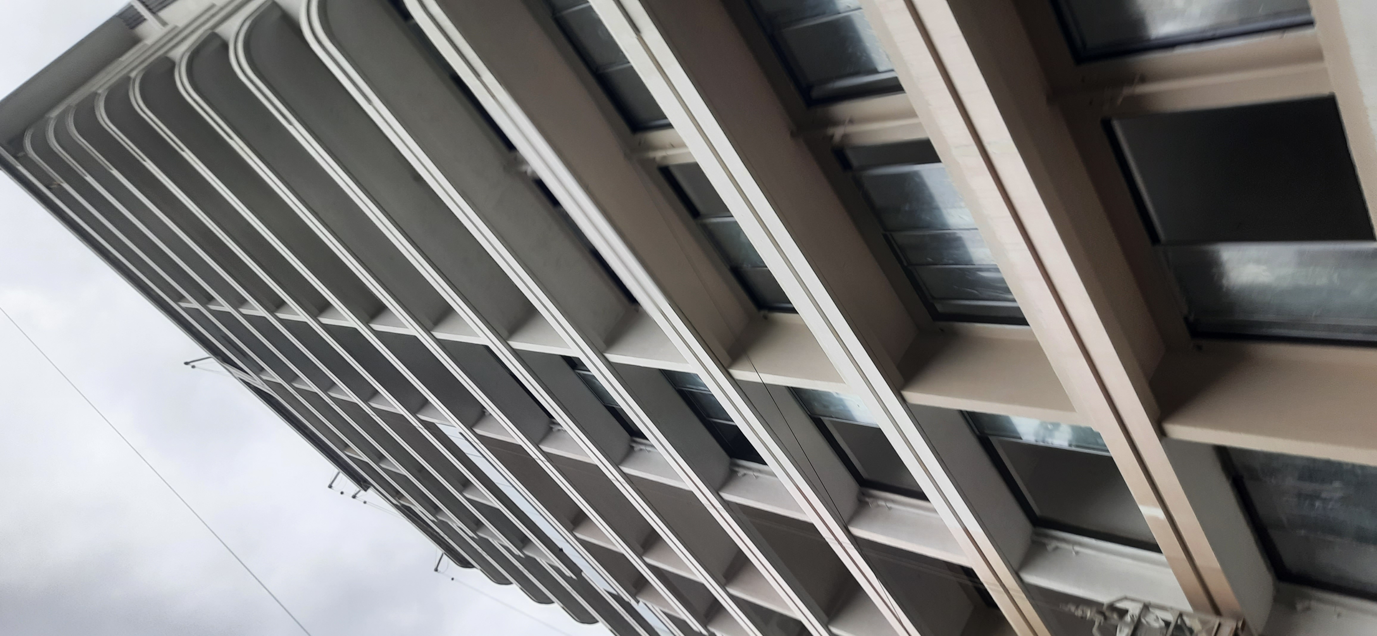 3 BHK + Servant Room Apartment For Rent in Bandra West