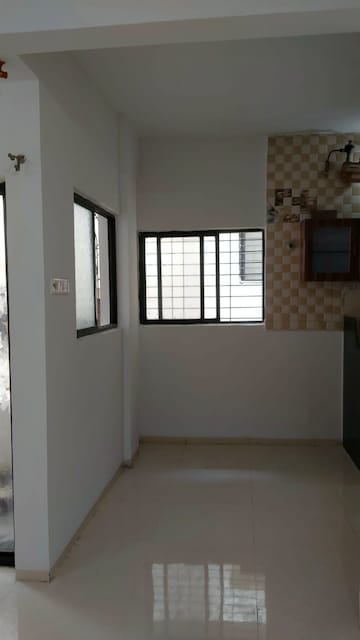 Room in 2 BHK Apartment at Sahyadri Shruberry, Moshi – for Rent