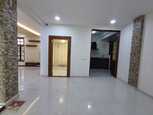 Room in 3 BHK Apartment at NGV Apartment, Koramangala – for Sale