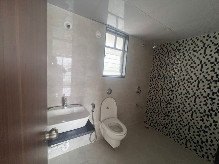 Bathroom, pentagon-fortune-east 2 Bedroom 850 Sq.Ft. Apartment In Kharadi Pune 8655995