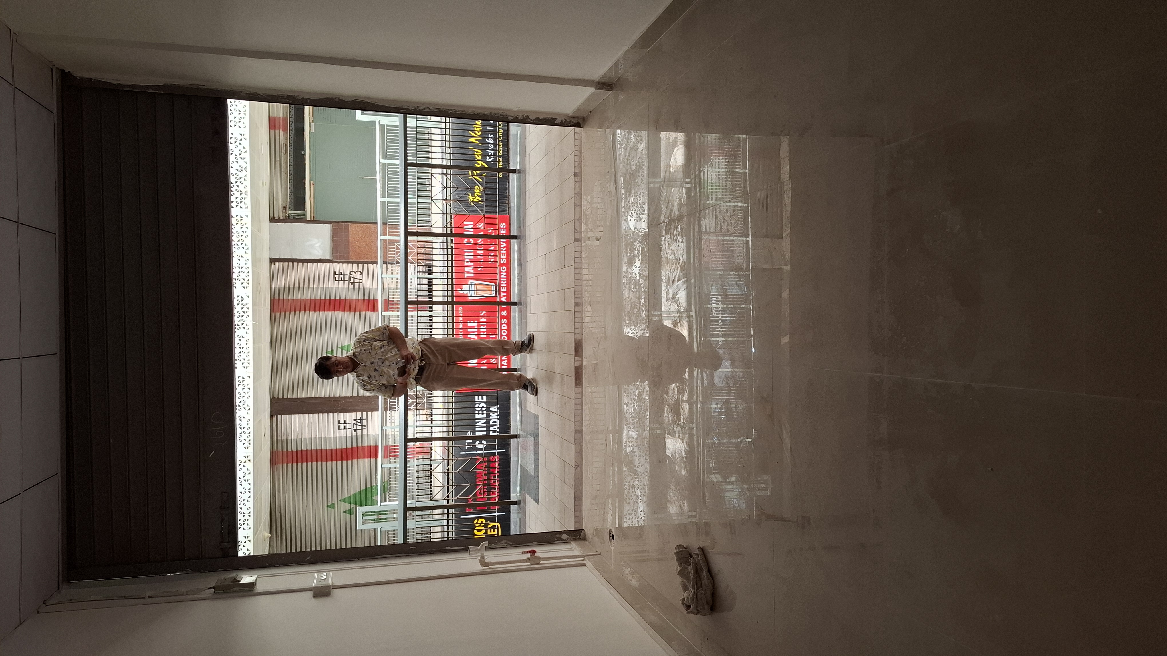 Retail Shop For Rent in Gaur City Center