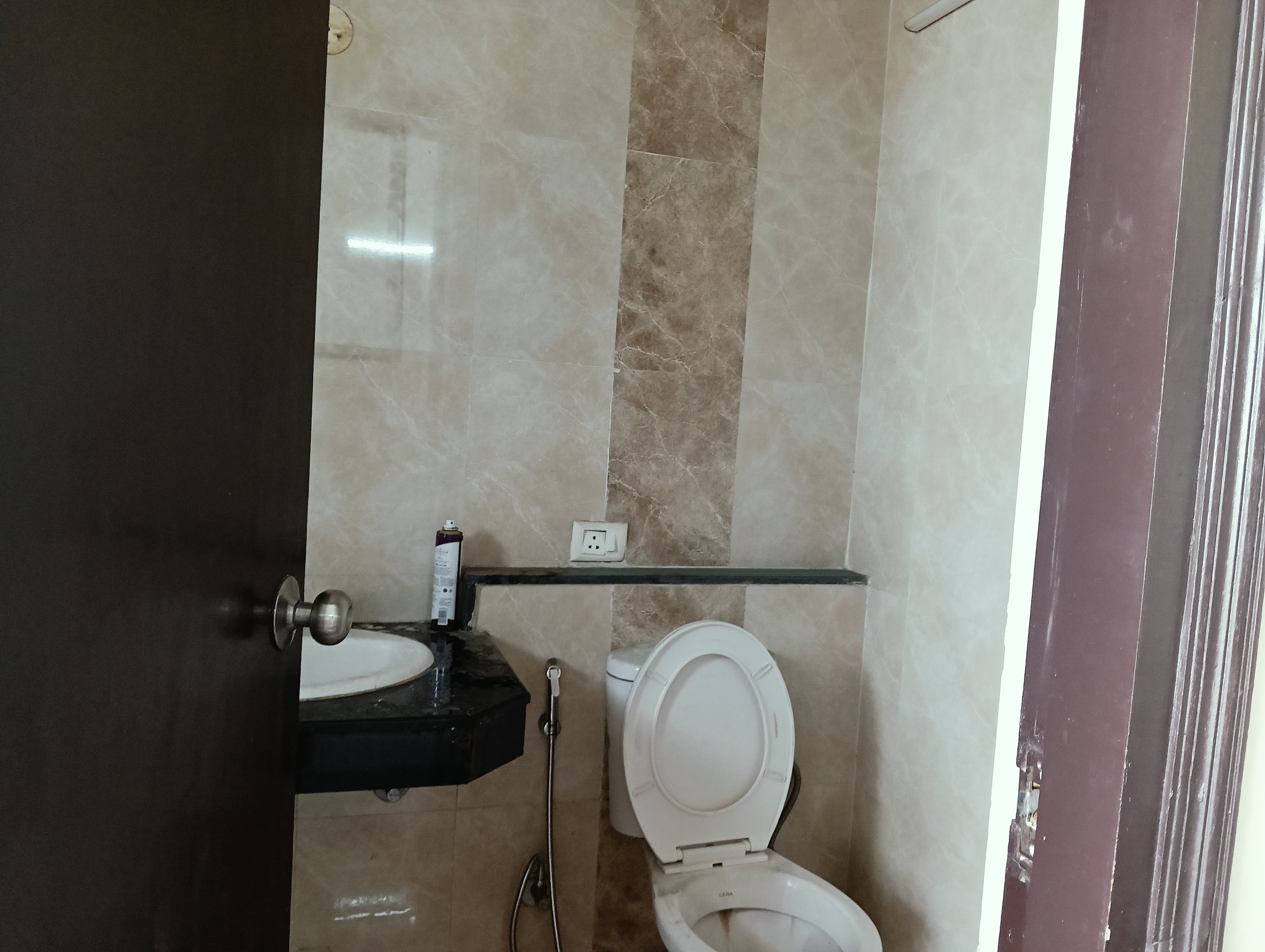 2 BHK Apartment For Rent in Landcraft Golflinks Plaza