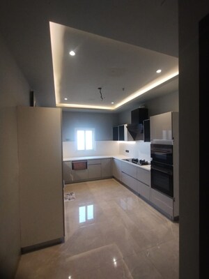 Kitchen in 3 BHK Villa at Amrapali Dream Valley, Tech Zone 4 Greater Noida – for Sale