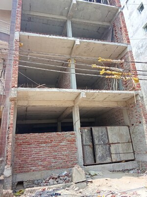  Plot For Sale in Kalindi Kunj