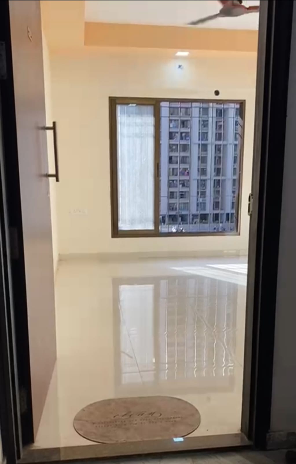 1 BHK 425 Sq.Ft. Apartment in Dosti Planet North