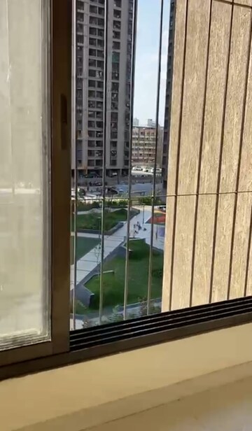 Balcony in 1.5 BHK Apartment at Dosti Planet North, Shilphata – for Rent