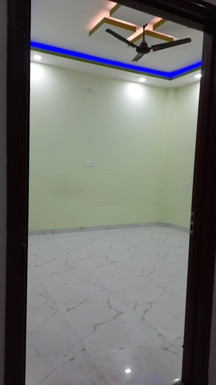 Room, takrohi 1 RK 400 Sq.Ft. Builder Floor In Takrohi Lucknow 8656310