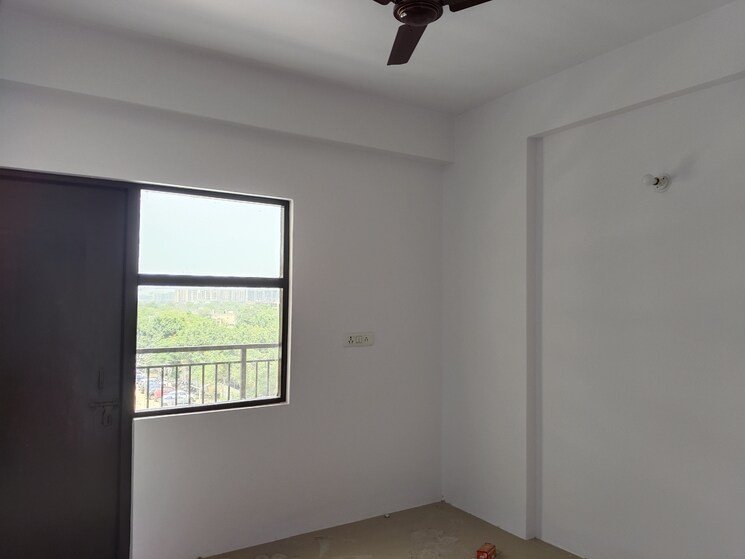 Room, adore-happy-homes 3 Bedroom 645 Sq.Ft. Apartment In Sector 86 Faridabad 8656334