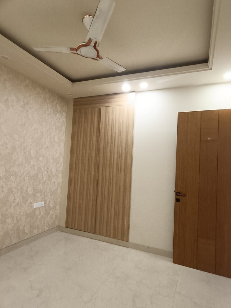Room, aradhya-homes 4 Bedroom 2200 Sq.Ft. Apartment In Sector 67a Gurgaon 8656399