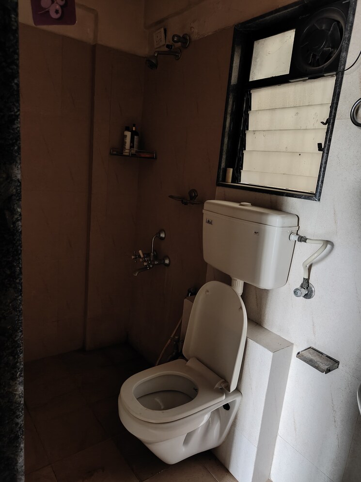 Bathroom, puranik-aldea-anexo 2 Bedroom 1100 Sq.Ft. Apartment In Baner Pune 8656351