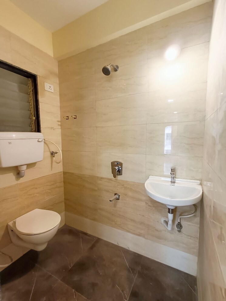 Bathroom, precious-empire 2 Bedroom 890 Sq.Ft. Apartment In Pale Gaon Thane 8656389
