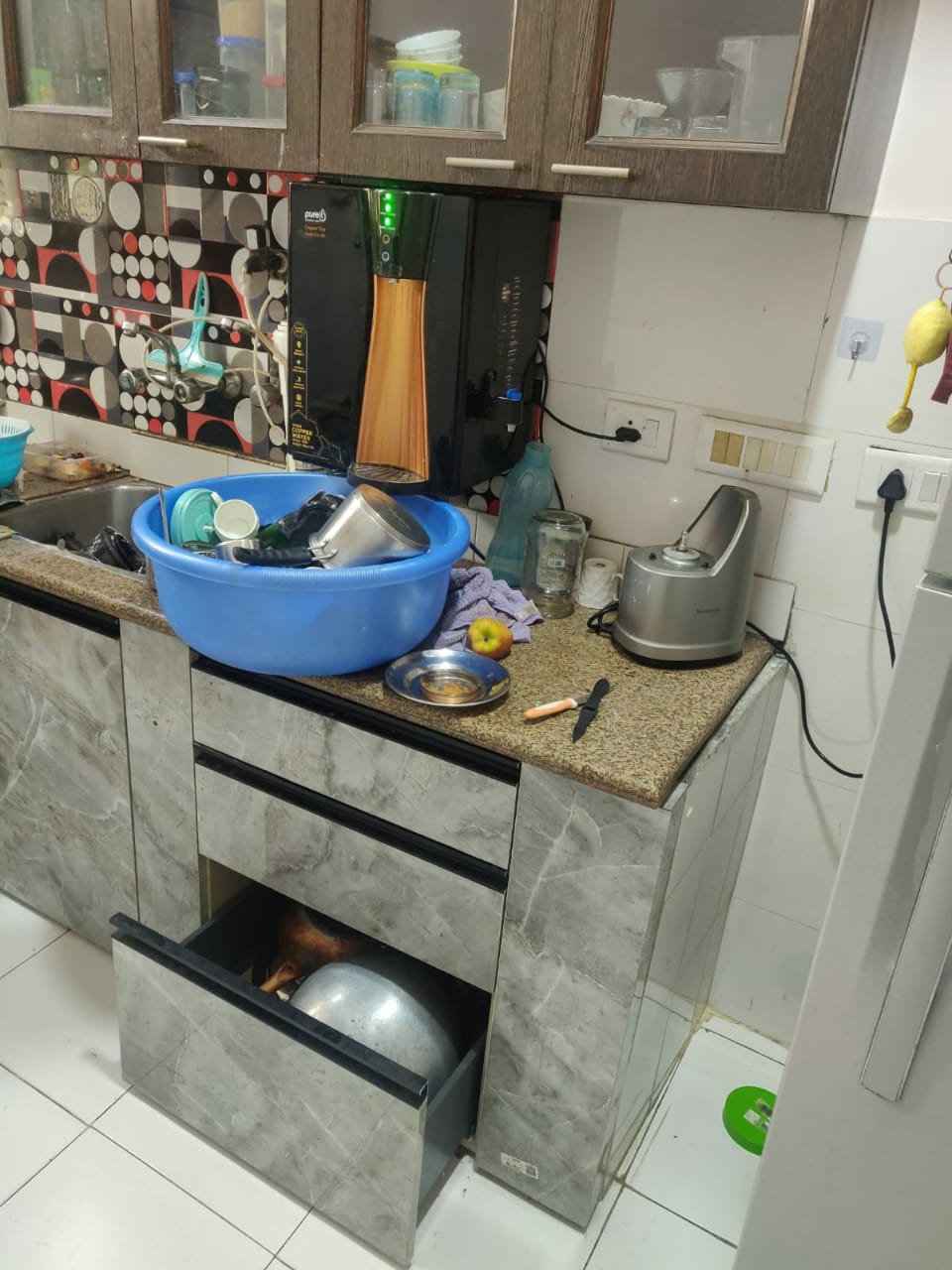 3 BHK + Pooja Room 2000 Sq.Ft. Apartment in Vijayant Enclave