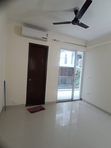 Room in 4 BHK Builder Floor at Ansal API Esencia, Sector 67 – for Rent