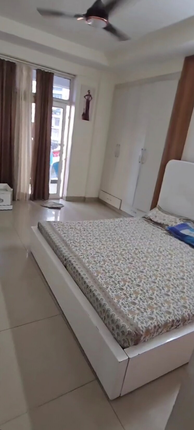 Bedroom, mahagun-mascot 4 Bedroom 2215 Sq.Ft. Apartment In Sain Vihar Ghaziabad 8656462