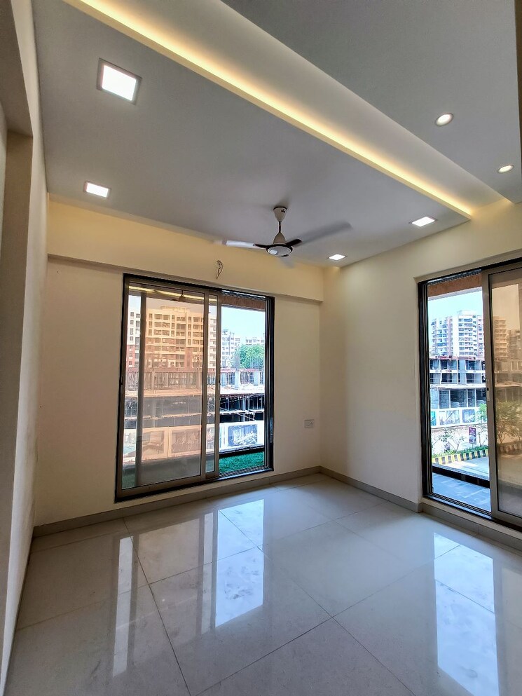 Room, precious-icon 2 Bedroom 612 Sq.Ft. Apartment In Pale Gaon Thane 8656419