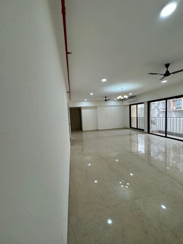 Living Room in 2.5 BHK Apartment at Mirchandani Triton, Santacruz West – for Rent
