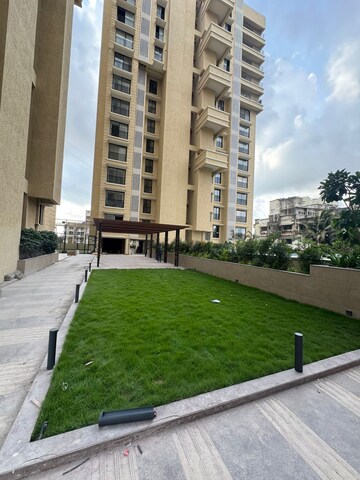 2.5 BHK Apartment – Exterior View View at Mirchandani Triton, Santacruz West - for Rent